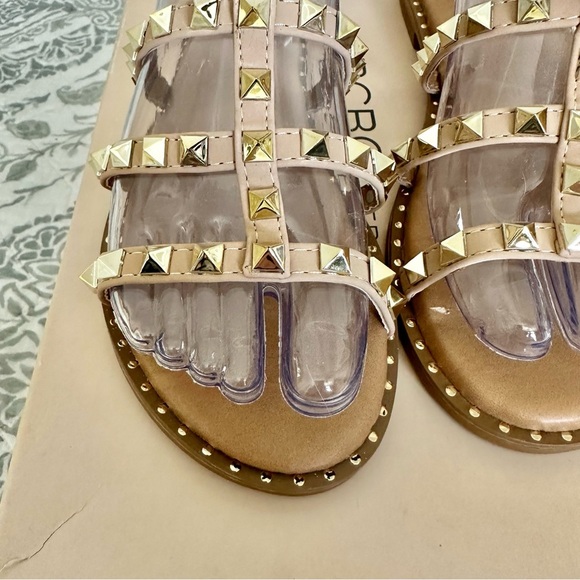 Forever Link Tan Sandals with Gold Studs - Picture 2 of 9